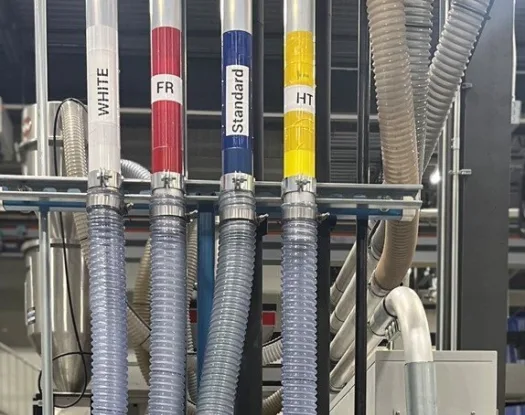 Labelled markers on pipes